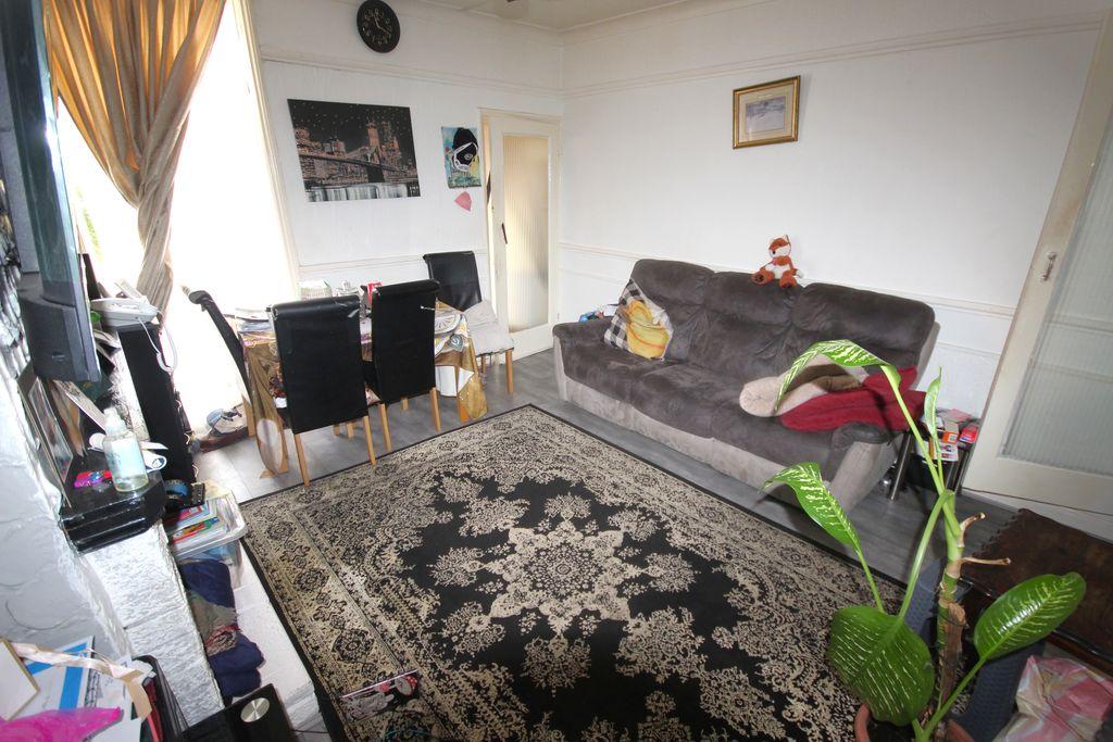 House in Birmingham, West Midlands - View 2