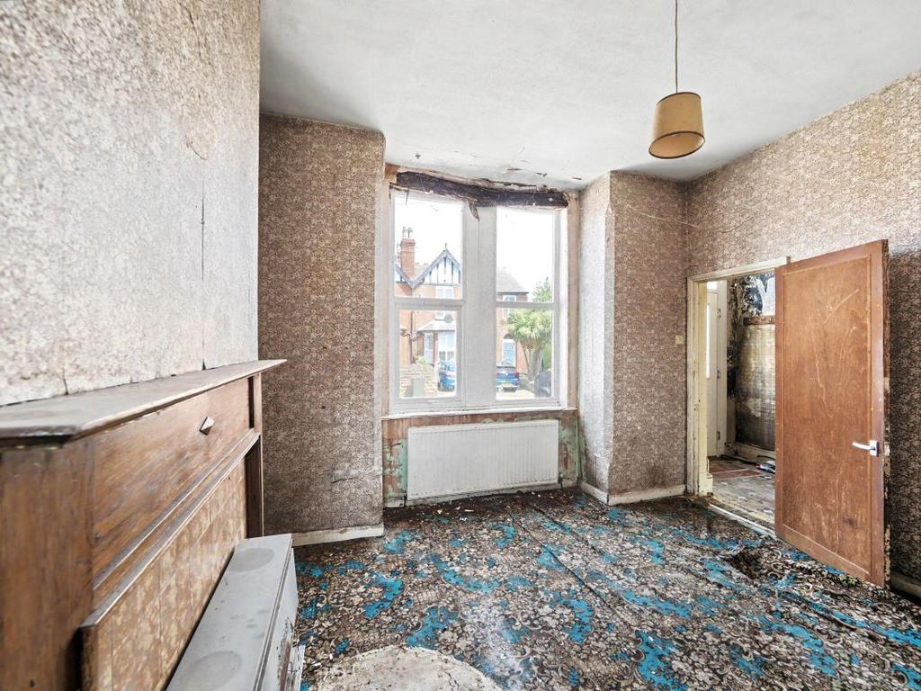 House in Nottingham - View 3