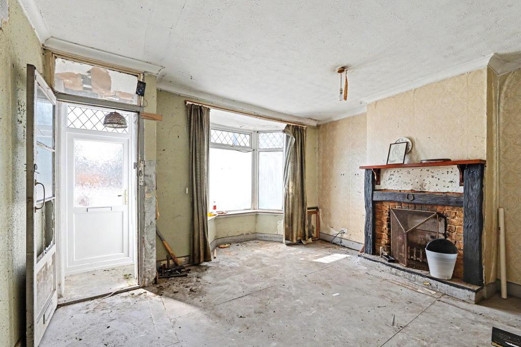 House in Southampton - View 2