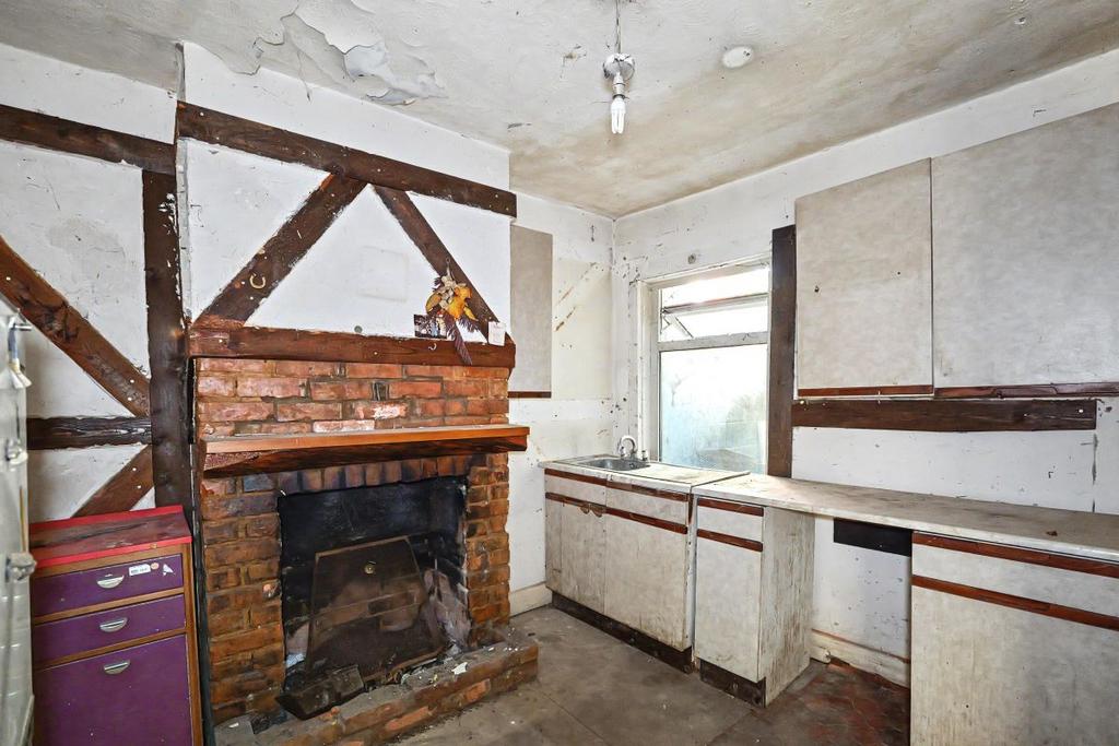 House in Southampton - View 4