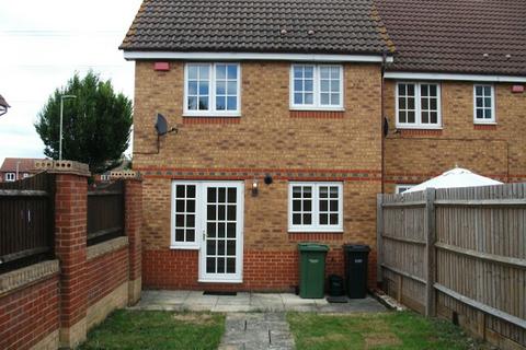 2 bedroom terraced house to rent, TWO BED HOUSE WITH GARAGE ON LADYGROVE