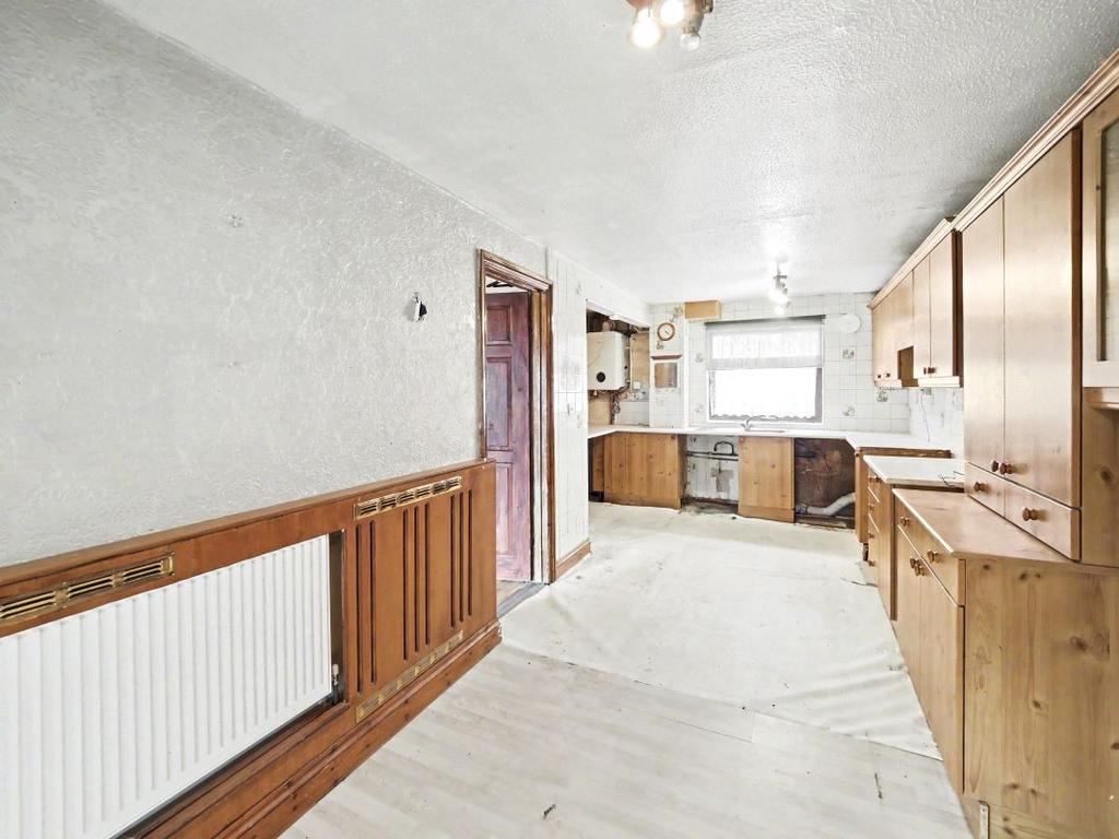 House in Nottingham - More