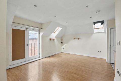 undefined, Flat 14 Priory Mews, 68 Guildford Street, Chertsey, KT16 9BP