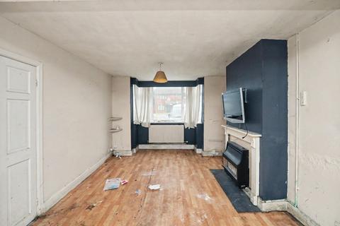 3 bedroom end of terrace house for sale, 114 Station Road, Yate, Bristol, BS37 4PQ