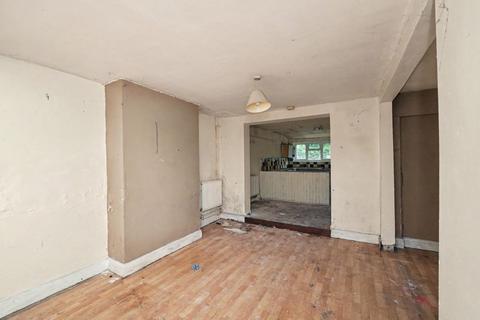 3 bedroom end of terrace house for sale, 114 Station Road, Yate, Bristol, BS37 4PQ