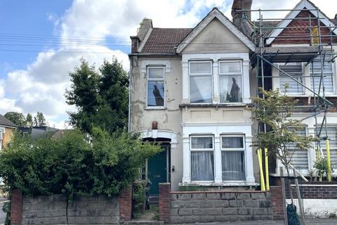 22 Cavendish Drive, Leytonstone, E11 1DN