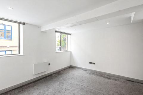 1 bedroom flat for sale, Apartment 5 L I V, George Street, Bradford, BD1 5AA