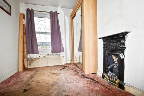 2 bedroom terraced house for sale, 5 Oakwood Cottages, Ossett, WF5 8AH