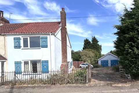 2 bedroom end of terrace house for sale, 34 Marsh Lane, Winteringham, Scunthorpe, DN15 9PA