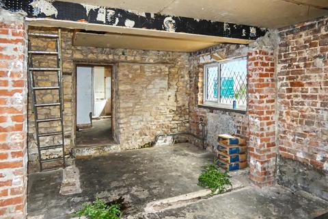 2 bedroom end of terrace house for sale, 34 Marsh Lane, Winteringham, Scunthorpe, DN15 9PA