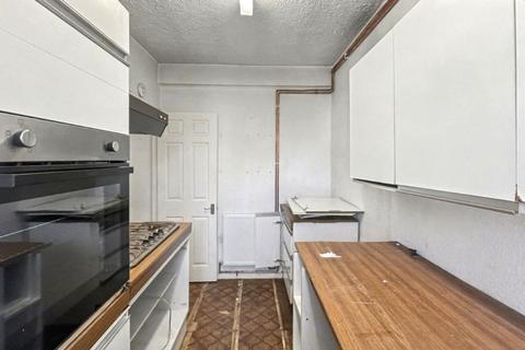 undefined, 30 Fairgreen Court, London Road, Mitcham, CR4 3NA