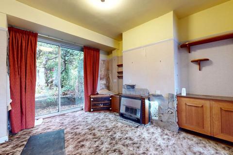 3 bedroom end of terrace house for sale, 24 Dunkery Road, Mottingham, SE9 4HZ