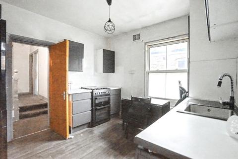 2 bedroom maisonette for sale, 13(A) Henderson Road, Croydon, CR0 2QG