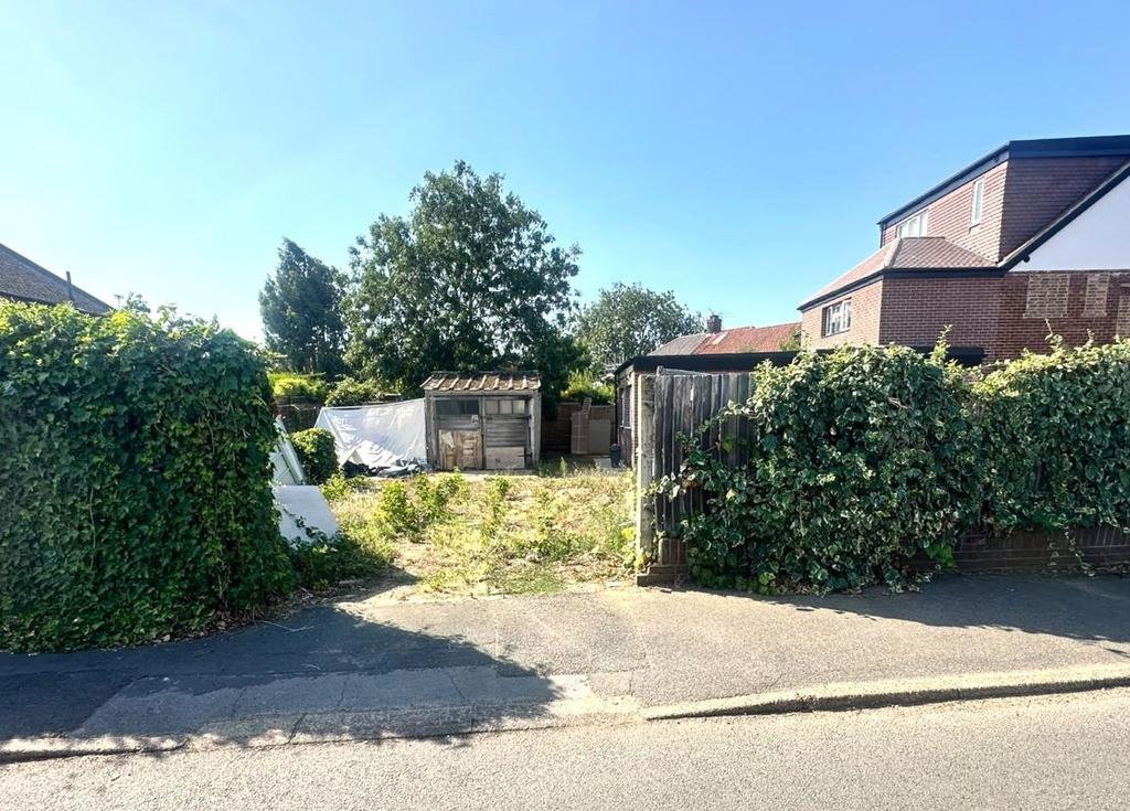 Garage and Land Rear of, 8 Langton Way, Egham, TW20 8DP - View 2