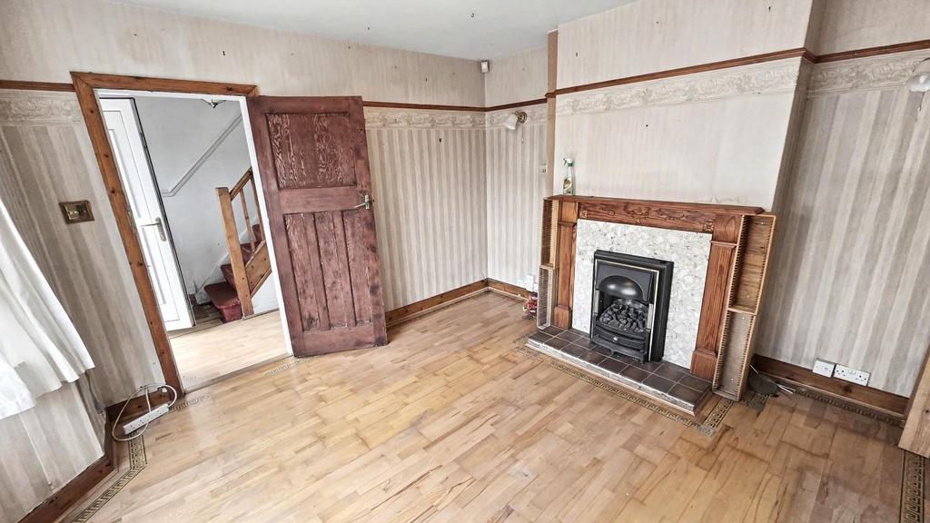 House in Nottingham - View 3