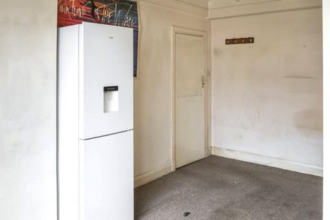 1 bedroom flat for sale, Flat E53, Du Cane Court, Balham High Road, Balham, SW17 7JL
