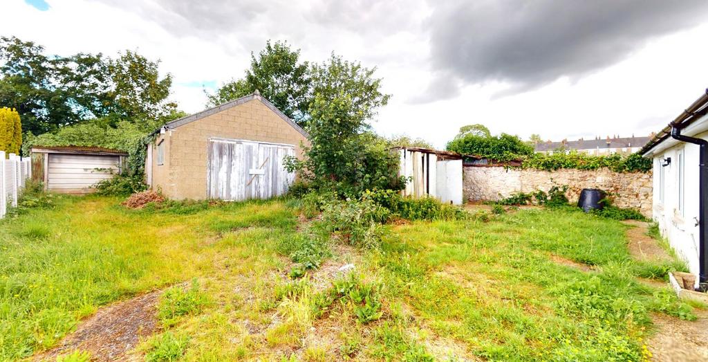 House in Ashford, Repton Park South, Repton Manor - View 2