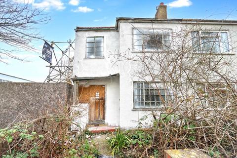 undefined, 4 Berkshire Way, Mitcham, CR4 1QT