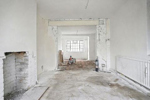 undefined, 4 Berkshire Way, Mitcham, CR4 1QT