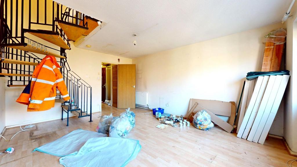 House in London - View 3