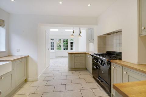 3 bedroom semi-detached house for sale, Updown Hill, Windlesham GU20