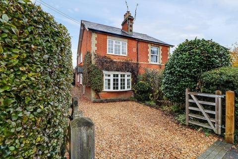 3 bedroom semi-detached house for sale, Updown Hill, Windlesham GU20