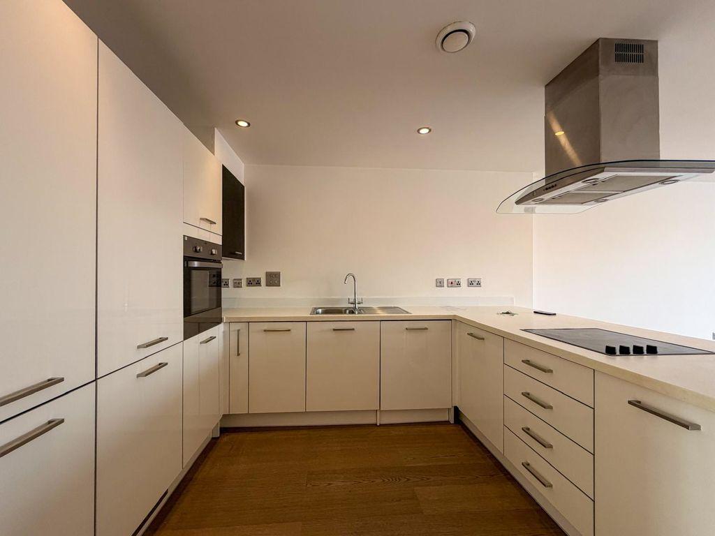 Apartment in London - View 3