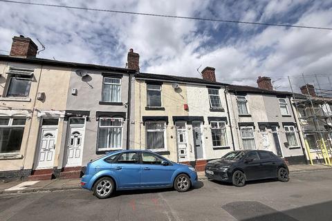 2 bedroom terraced house to rent, Preston Street, Stoke-on-Trent