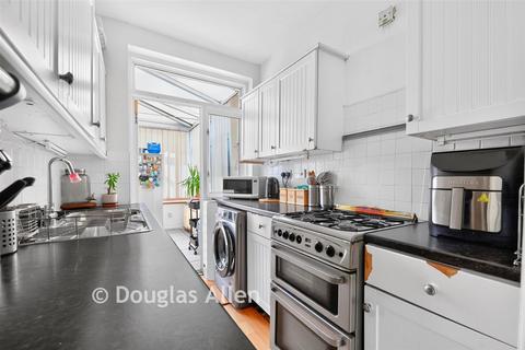 3 bedroom terraced house for sale, Christie Gardens, Chadwell Heath RM6