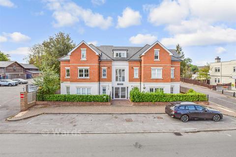 2 bedroom apartment for sale, High Street, Pembury, Kent