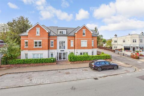 2 bedroom apartment for sale, High Street, Pembury, Kent