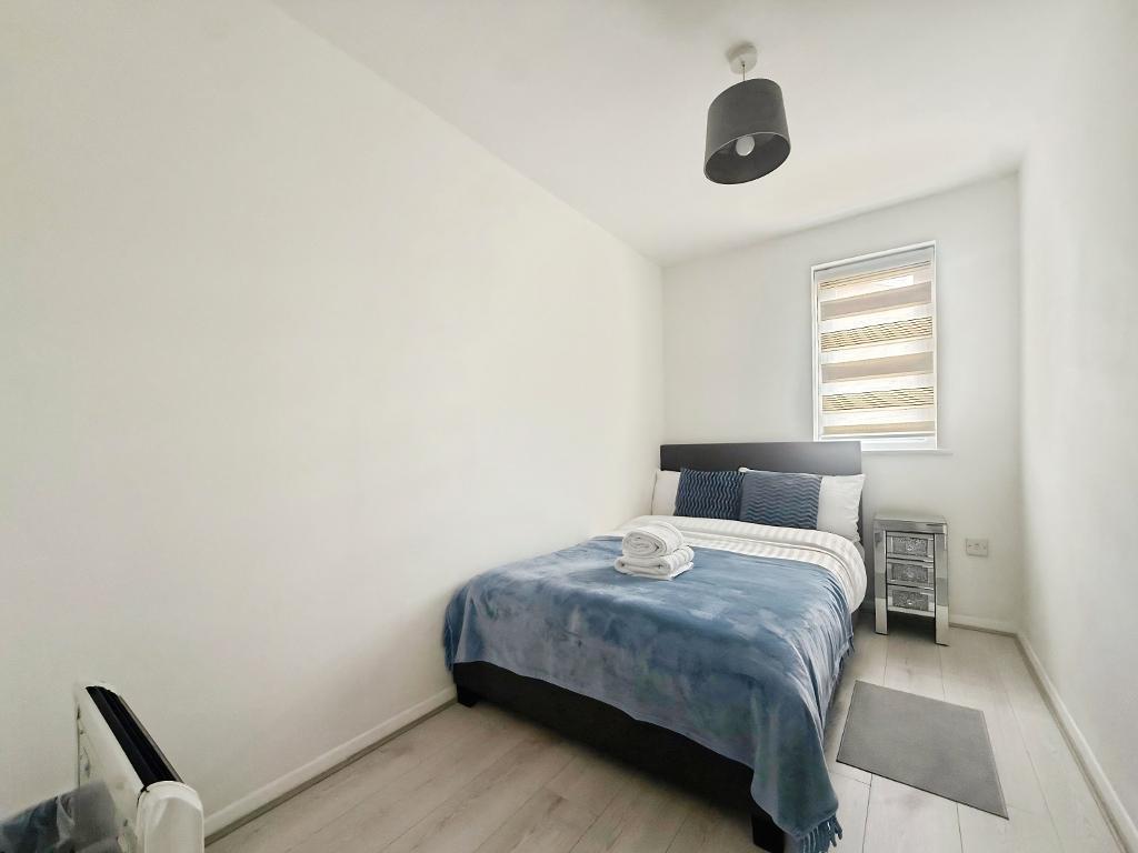 Apartment in London - View 2
