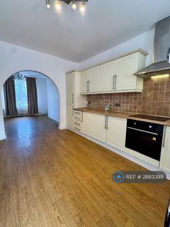 3 bedroom terraced house to rent, Deane Church Lane, Bolton, BL3