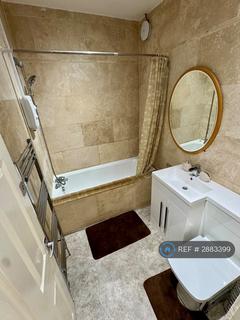 3 bedroom terraced house to rent, Deane Church Lane, Bolton, BL3