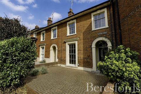 Queens Road, Brentwood, CM14