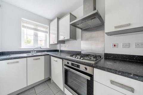 2 bedroom terraced house to rent, Kimmeridge Road, Cumnor, Oxford, OX2