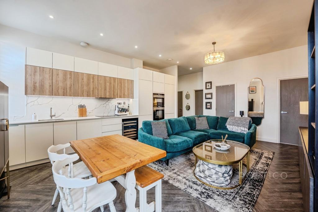 House in London - View 3