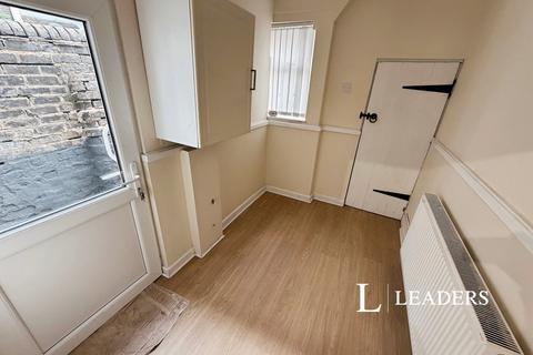 2 bedroom terraced house to rent, Rose Street, Stoke-on-Trent, Staffordshire, ST1