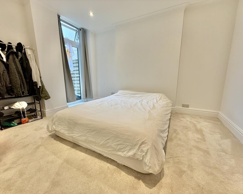 Apartment in Weston-super-Mare, Whitecross Village - View 5