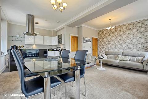 2 bedroom apartment for sale, Slackcote Lane, Oldham, OL3