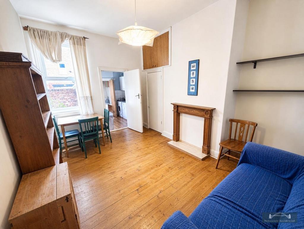 Apartment in Newcastle upon Tyne - More