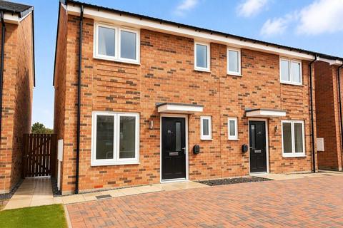 3 bedroom semi-detached house to rent, Stone Road, Eston