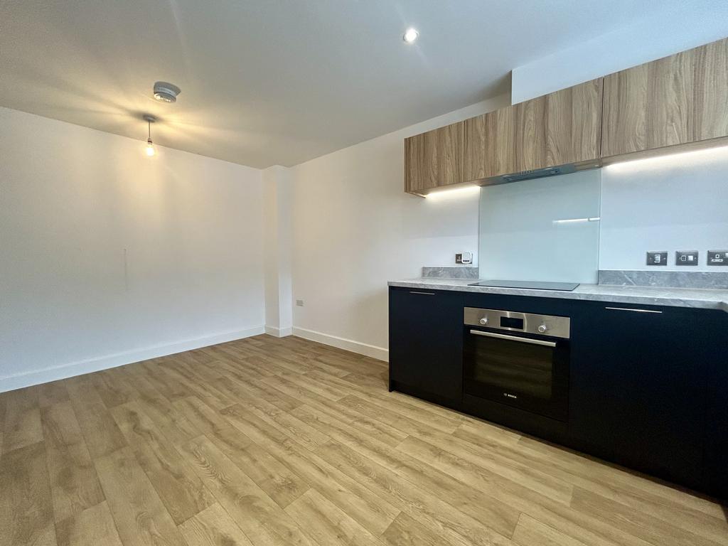 House in Leeds, Farnley - View 3
