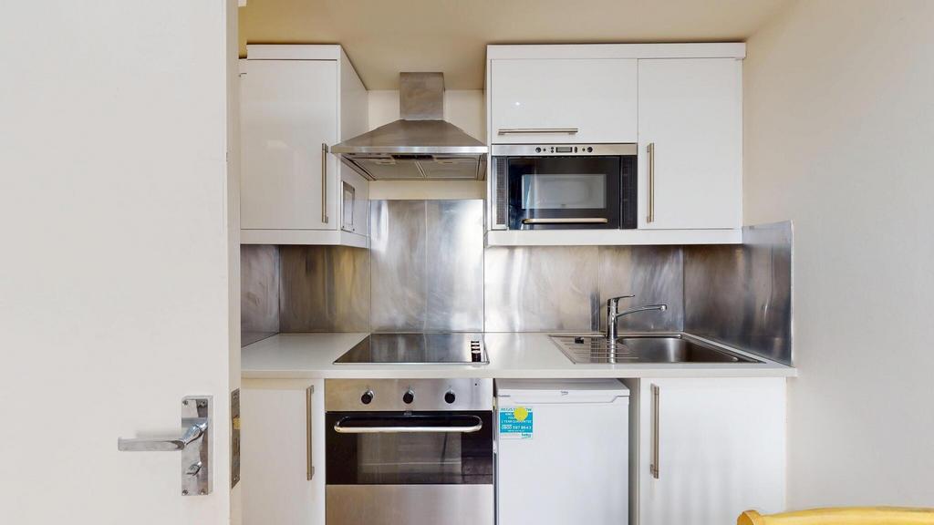 Apartment in London - View 2