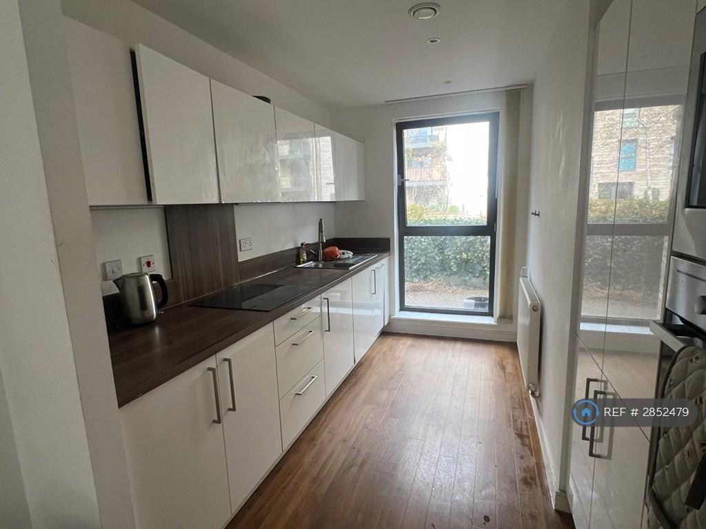 House in London - View 4