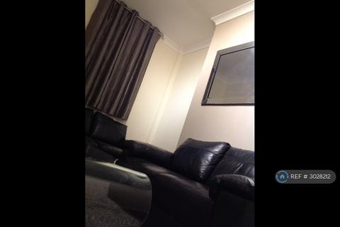 2 bedroom terraced house to rent, Park Lane, Middlesbrough, TS1