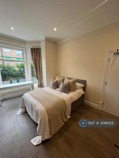 Studio to rent, Brook St, Luton, LU3
