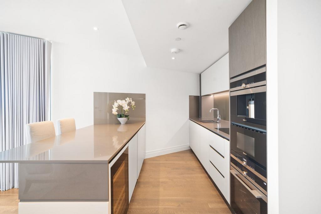 Apartment in London - View 4