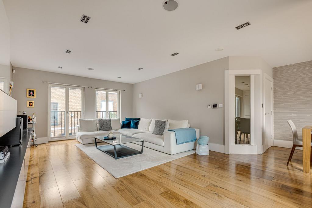 House in London - View 3