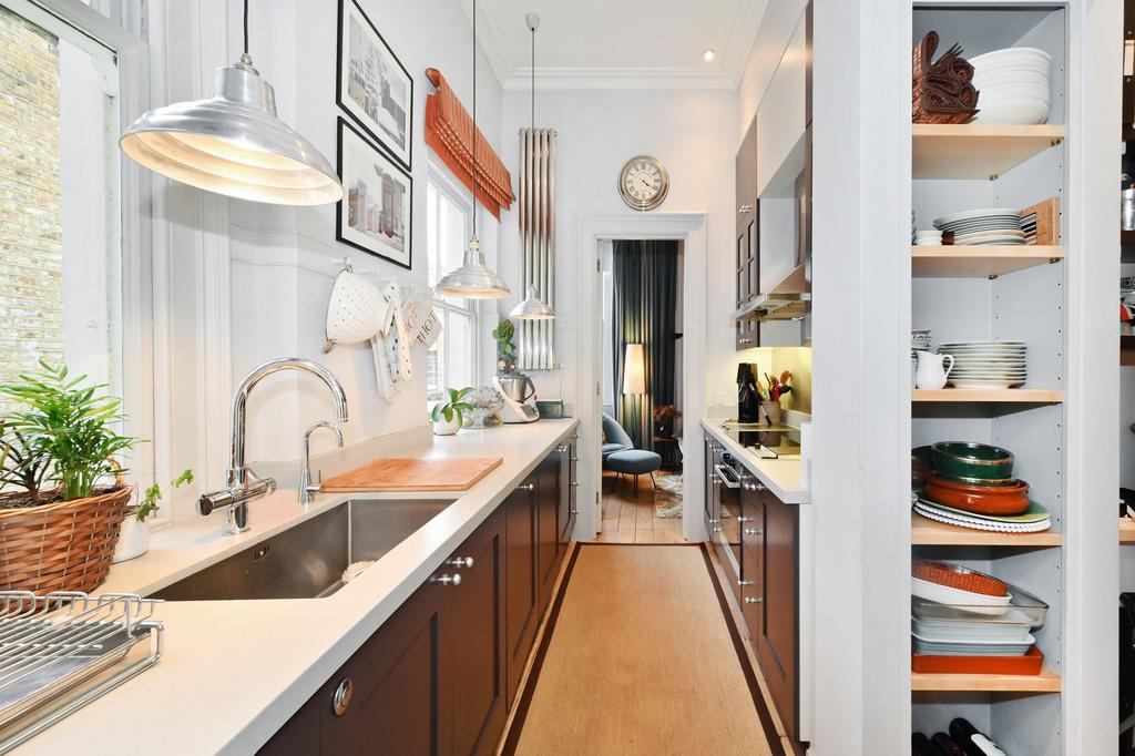 Apartment in London - More